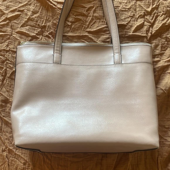 Kate Spade Purse - Picture 3 of 5